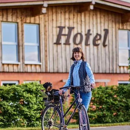 Rappenhof Отель Бройна